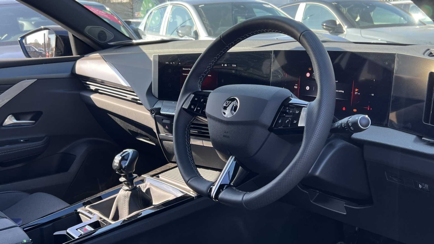 Used Vauxhall Astra 2025 for sale - 77979530: Photo 2