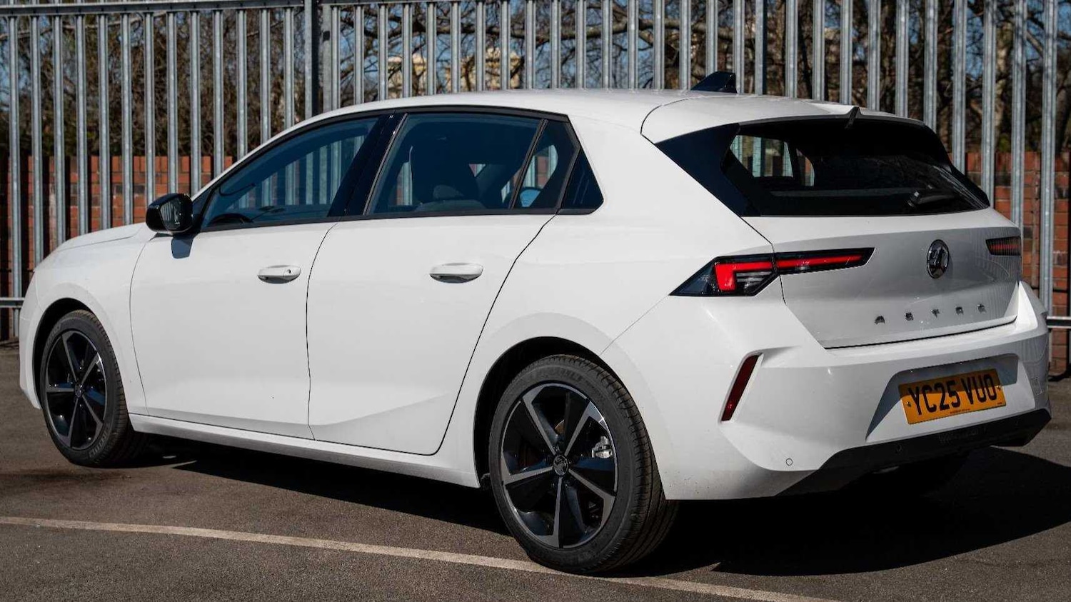 Used Vauxhall Astra 2025 for sale - 77858711: Photo 2