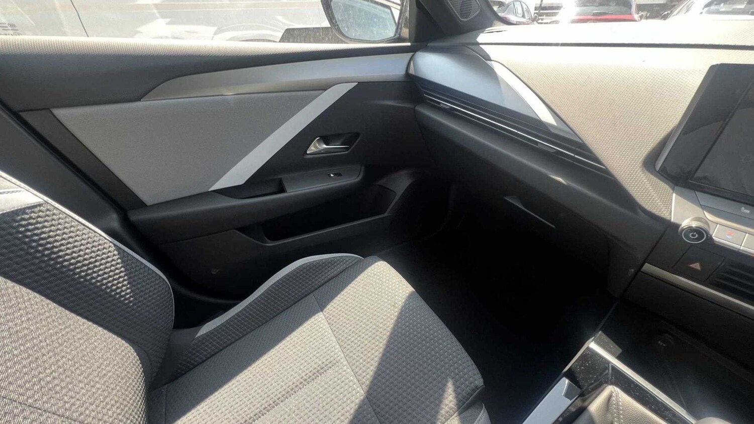 Used Vauxhall Astra 2025 for sale - 77858711: Photo 31