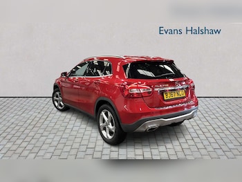 Used Mercedes-Benz GLA 2017 for sale - 79444010: Photo