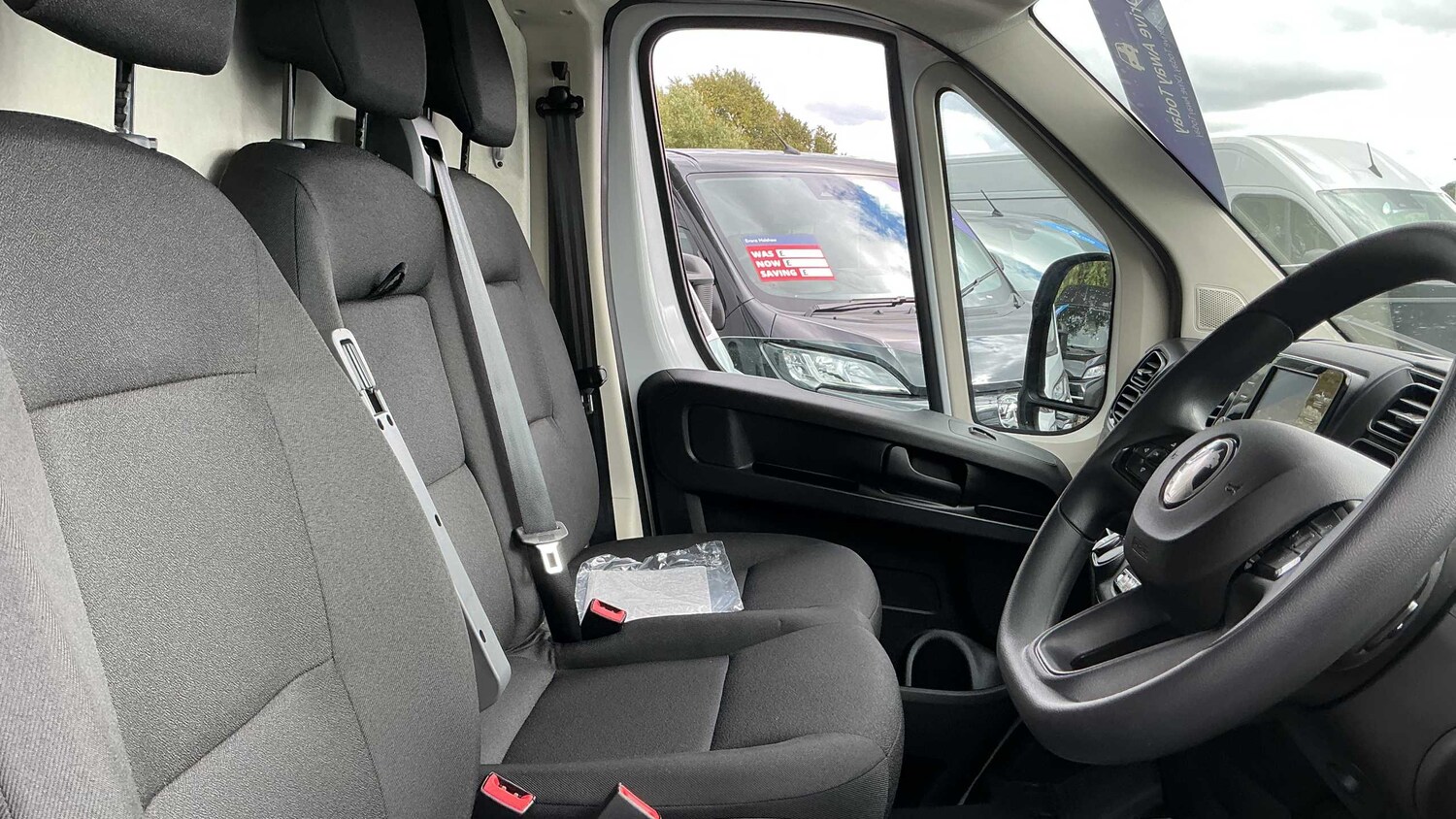 Used Vauxhall Movano 2025 for sale - 77860268: Photo 4