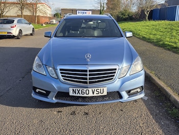Used Mercedes-Benz E Class 2011 for sale - 78291137: Photo