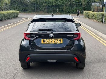 Used Toyota Yaris 2022 for sale - 79412921: Photo