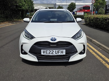 Used Toyota Yaris 2022 for sale - 79106303: Photo