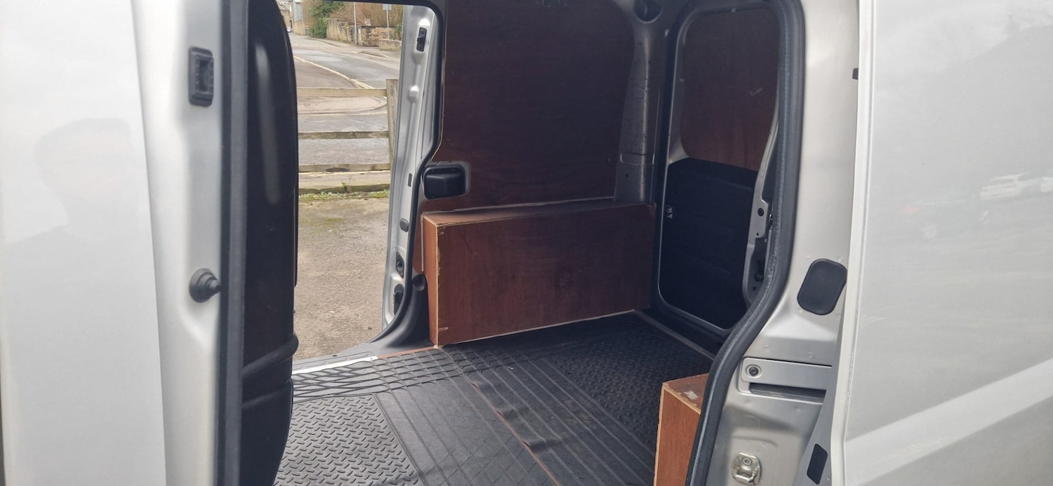 Used Vauxhall Combo 2015 for sale - 76778337: Photo 13