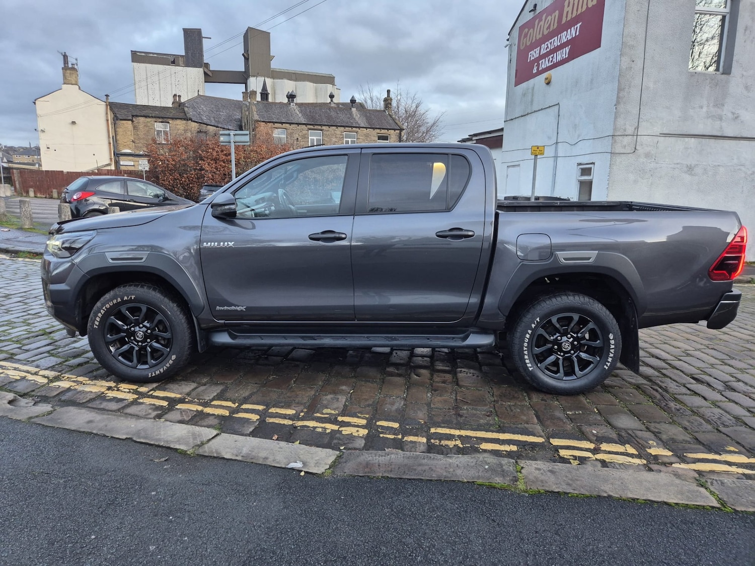 Used Toyota Hilux 2021 for sale - 76794960: Photo 4