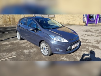 2012 (62) - 1.6 Titanium 5dr