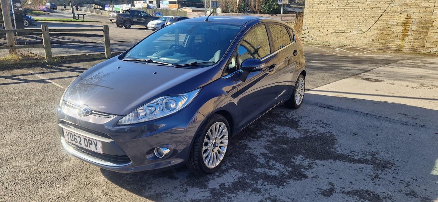 Used Ford Fiesta 2012 for sale - 76777441: Photo 2