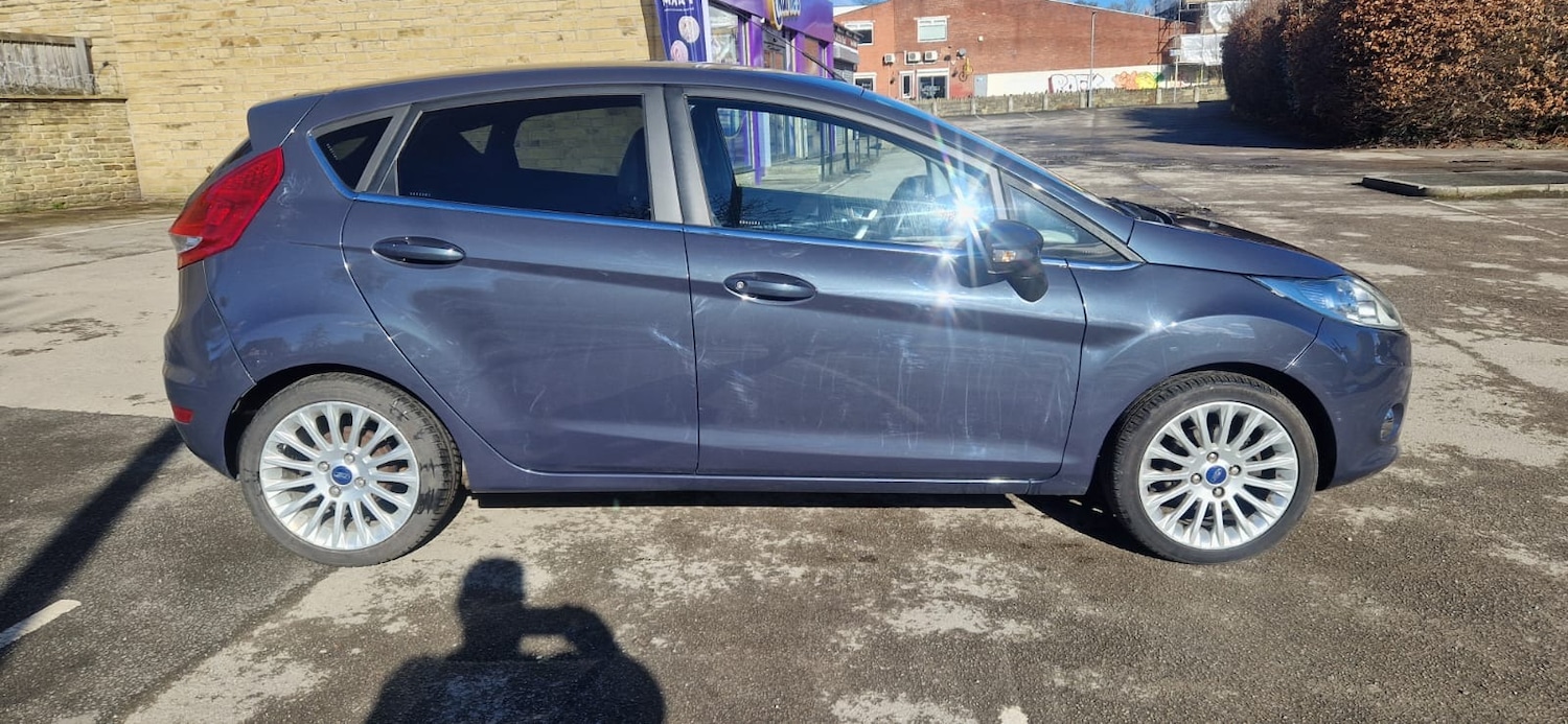 Used Ford Fiesta 2012 for sale - 76777441: Photo 4
