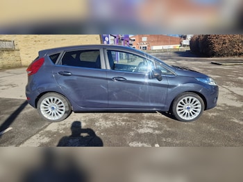 Used Ford Fiesta 2012 for sale - 76777441: Photo