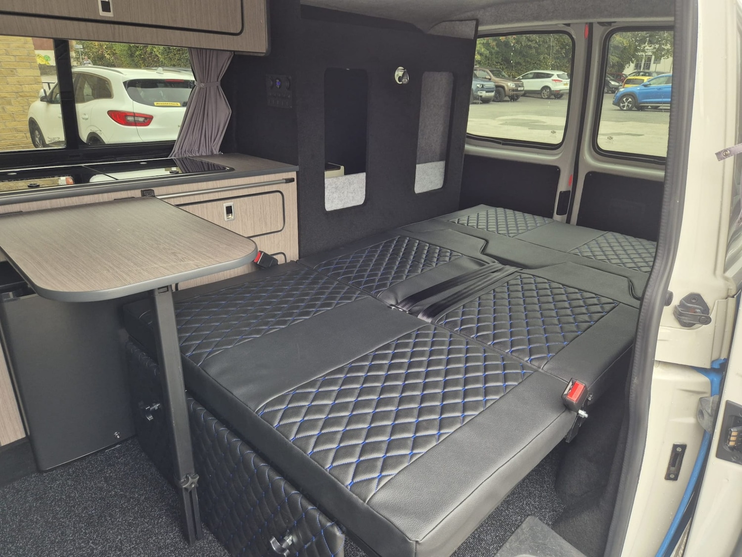 Used Volkswagen Transporter 2015 for sale - 76261226: Photo 24