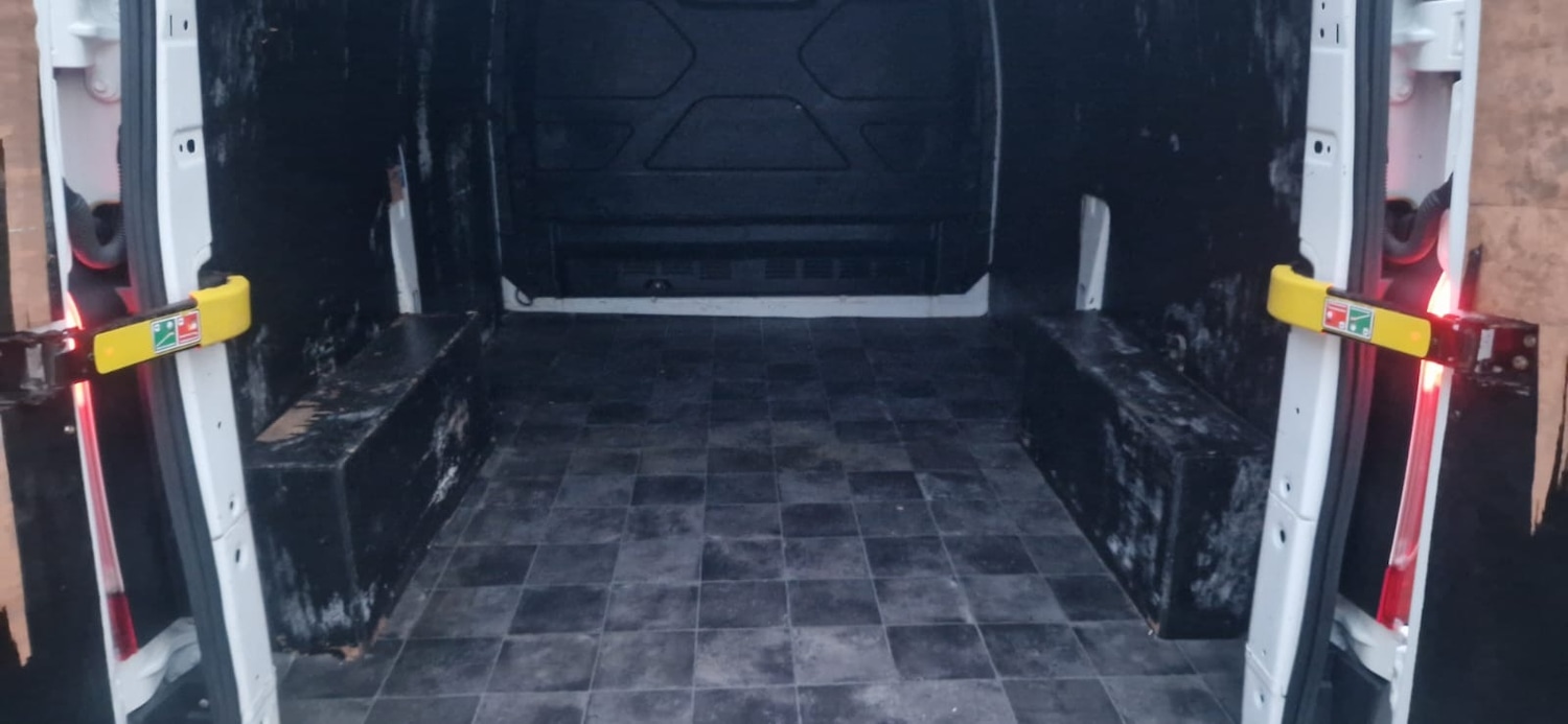 Used Ford Transit Custom 2015 for sale - 73163947: Photo 14