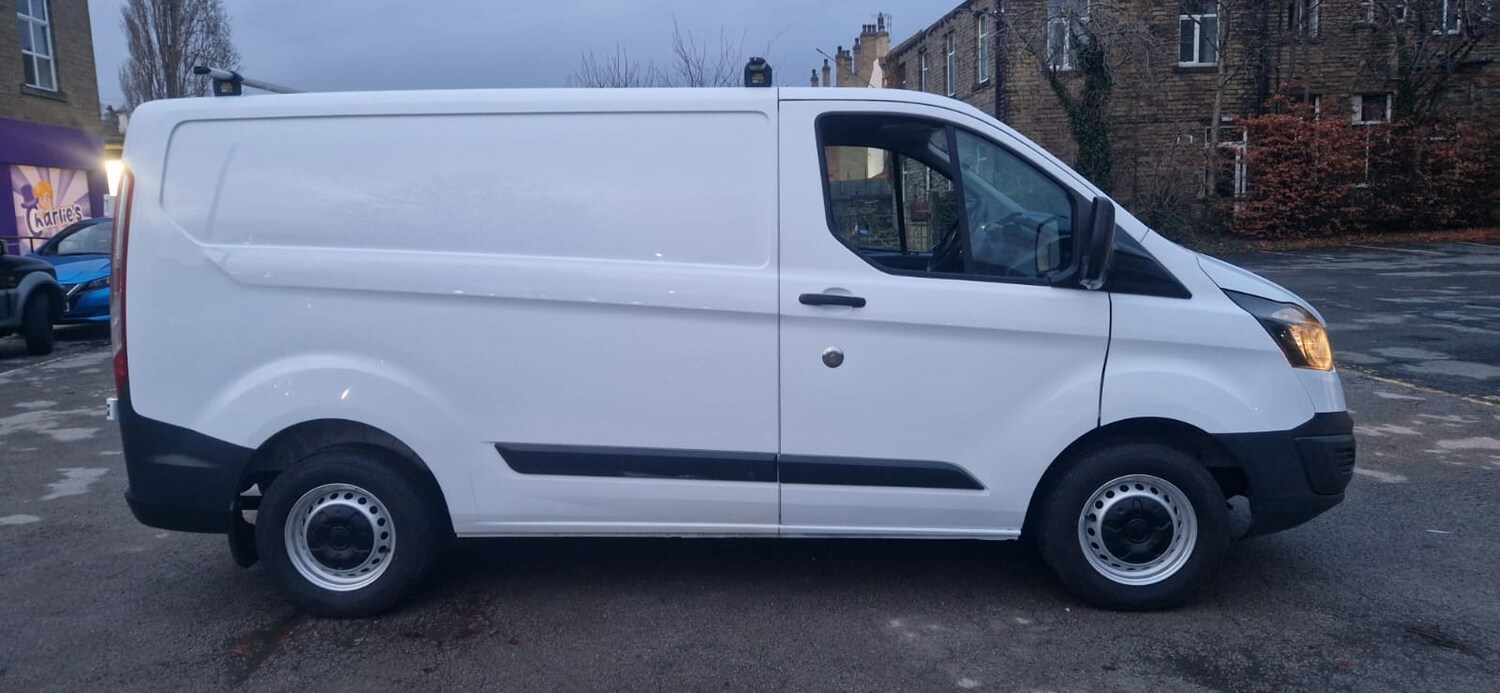 Used Ford Transit Custom 2015 for sale - 73163947: Photo 4