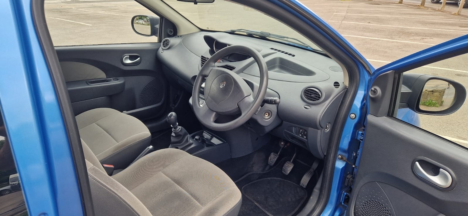 Used Renault Twingo 2011 for sale - 76777973: Photo 13