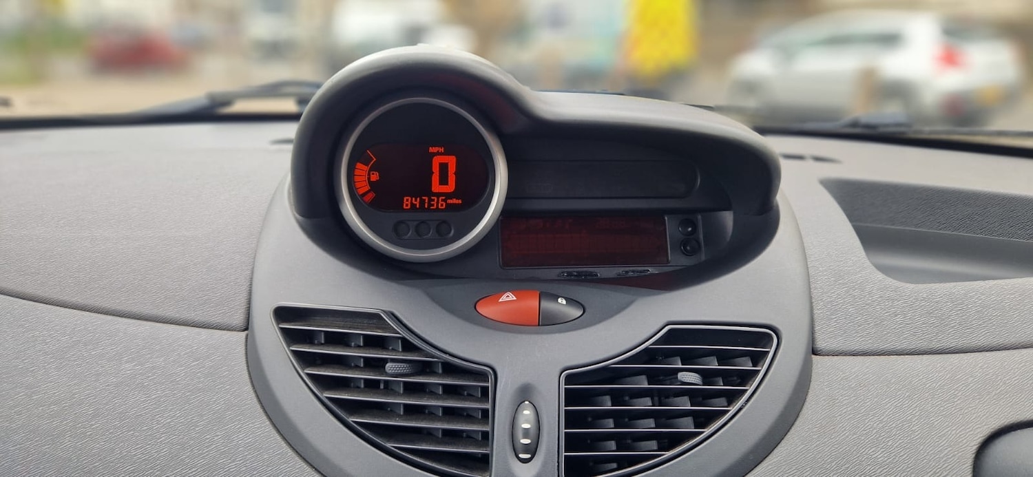 Used Renault Twingo 2011 for sale - 76777973: Photo 15