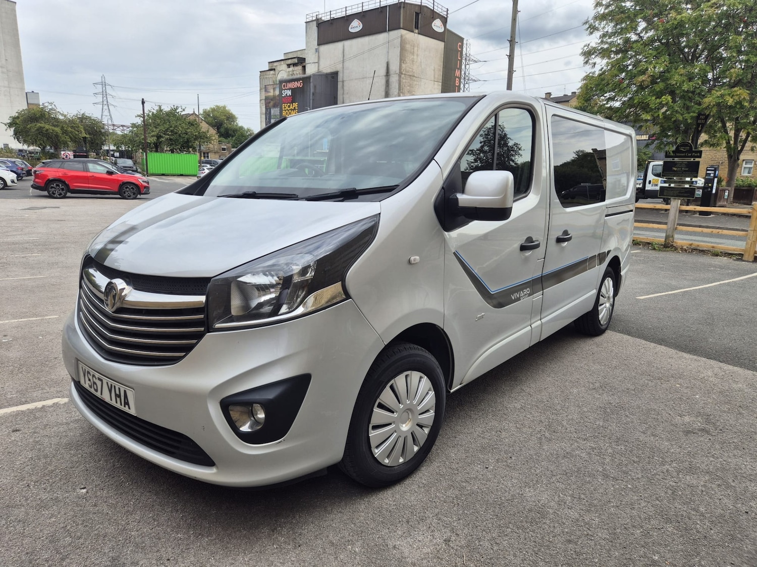 Used Vauxhall Vivaro 2017 for sale - 75709507: Photo 1