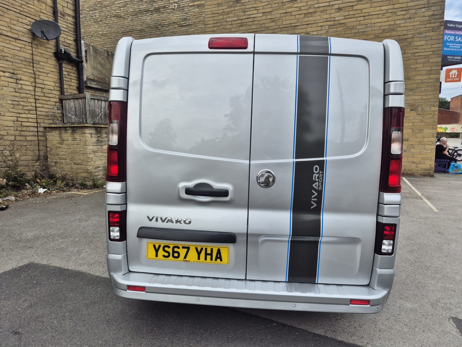 Used Vauxhall Vivaro 2017 for sale - 75709507: Photo 8