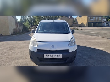 Used Peugeot Partner 2014 for sale - 76777986: Photo