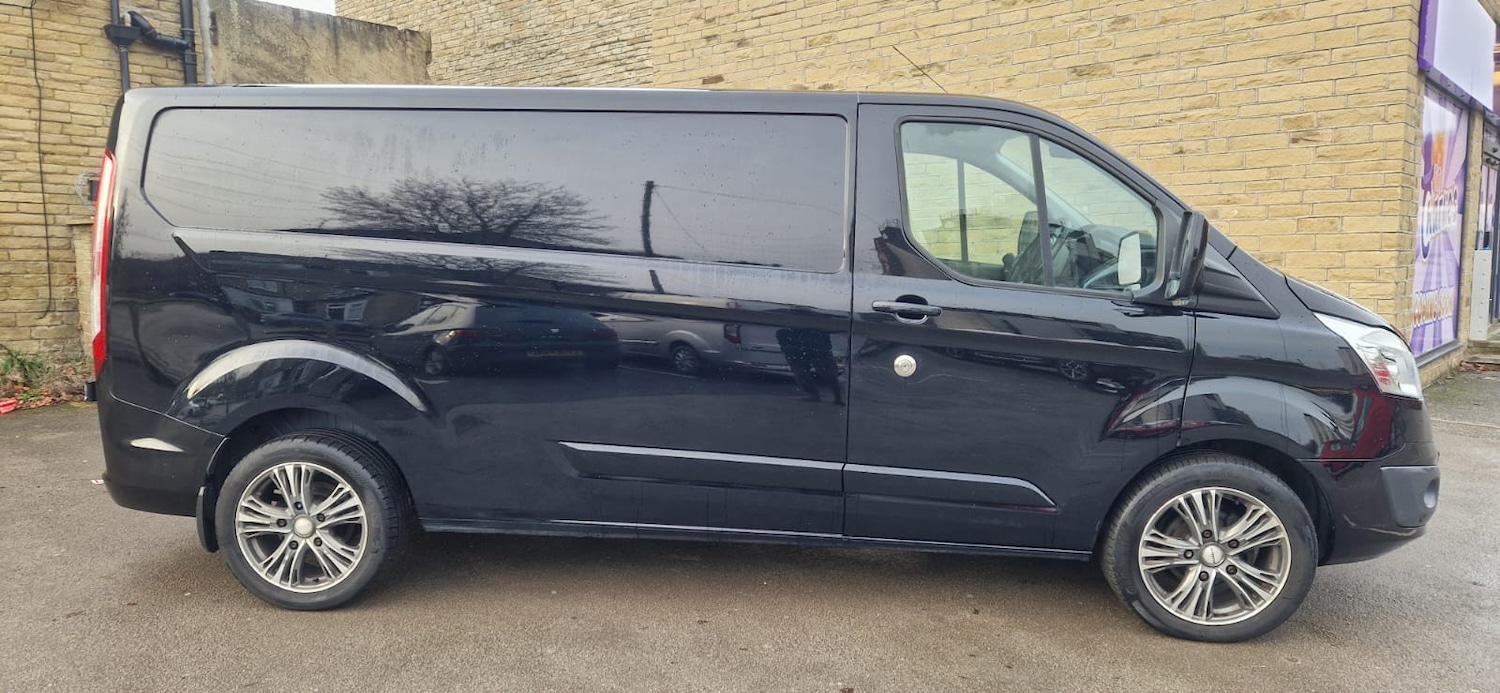 Used Ford Transit Custom 2017 for sale - 76777705: Photo 4