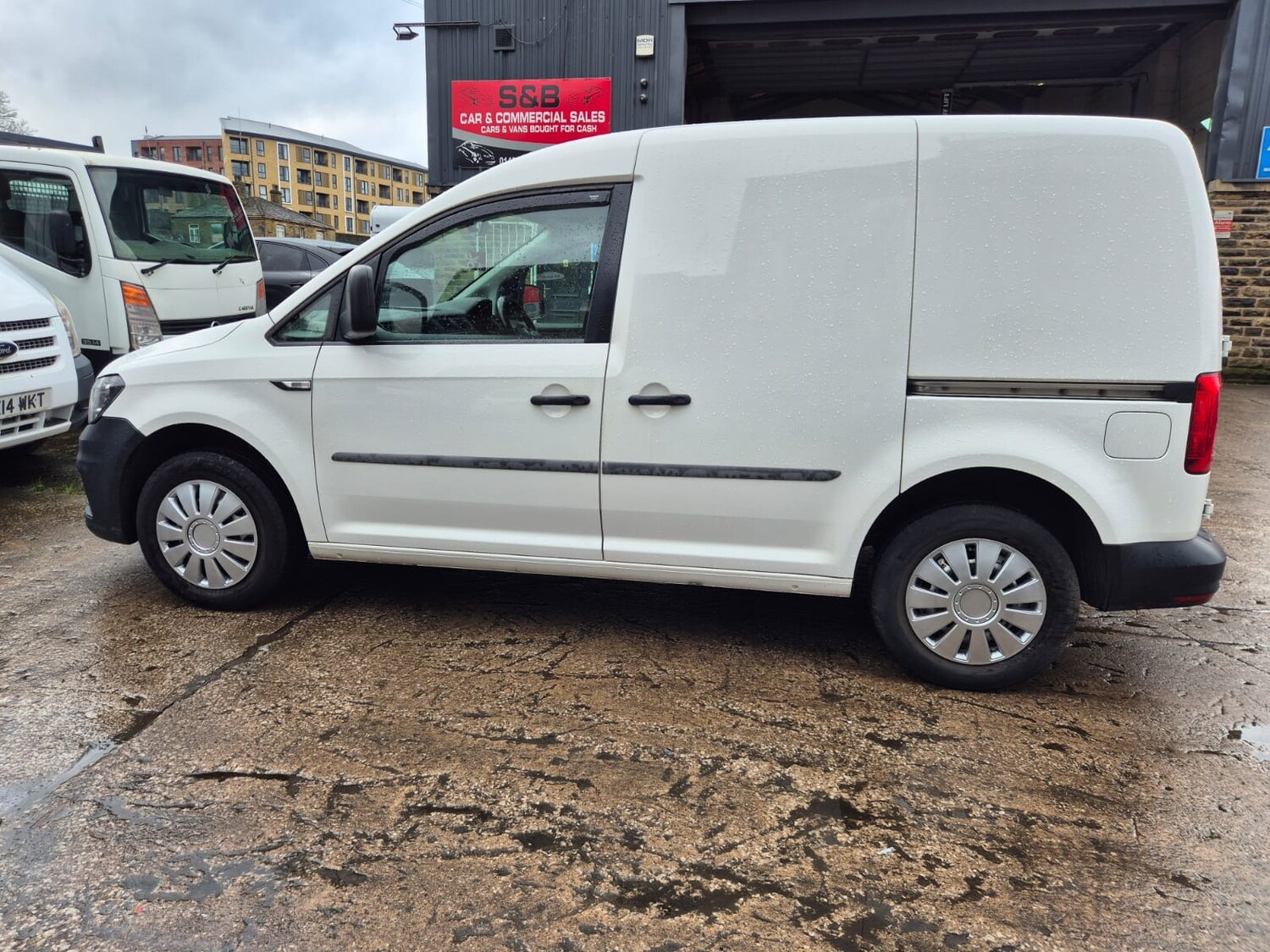 Used Volkswagen Caddy 2018 for sale - 77588411: Photo 4