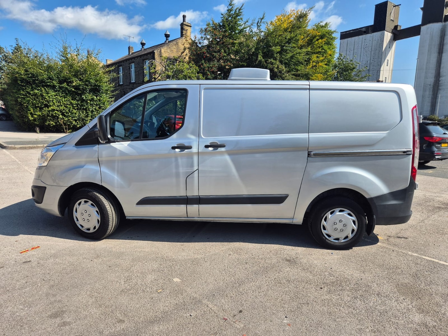 Used Ford Transit Custom 2015 for sale - 75709679: Photo 8