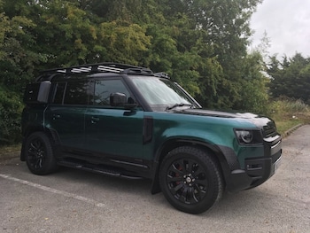 Used Land Rover Defender 2023 for sale - 75347451: Photo