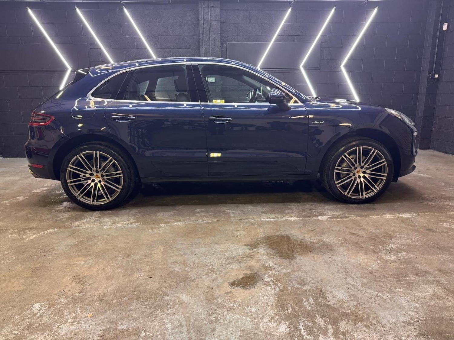 Used Porsche Macan 2015 for sale - 76982762: Photo 31