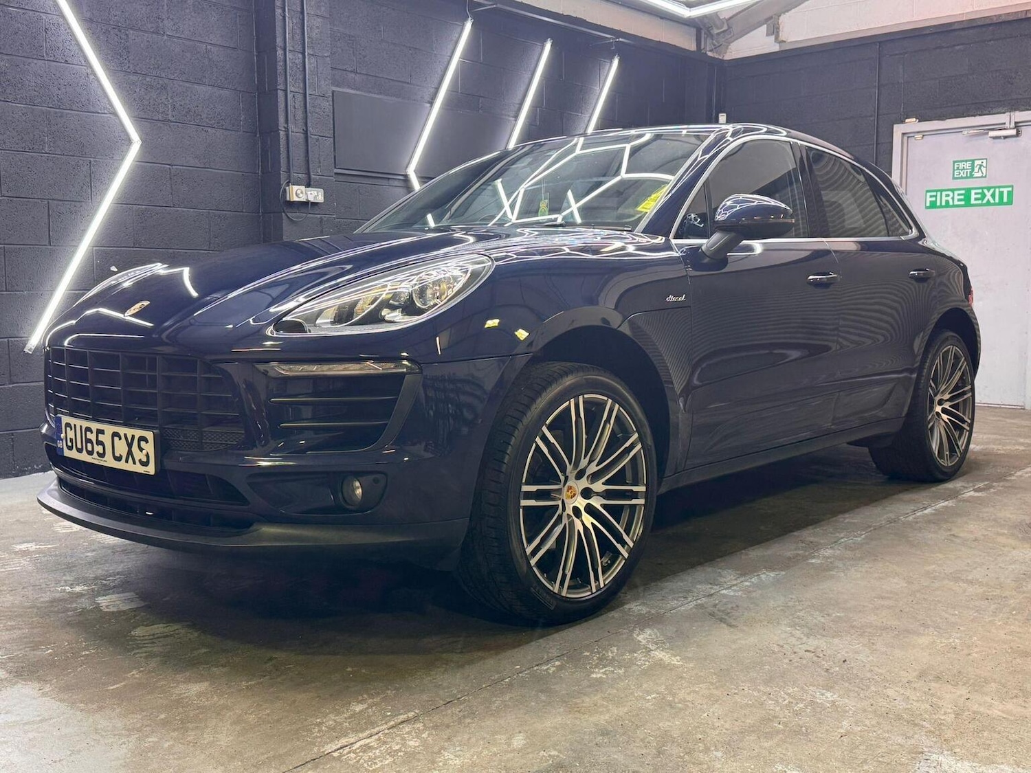 Used Porsche Macan 2015 for sale - 76982762: Photo 5