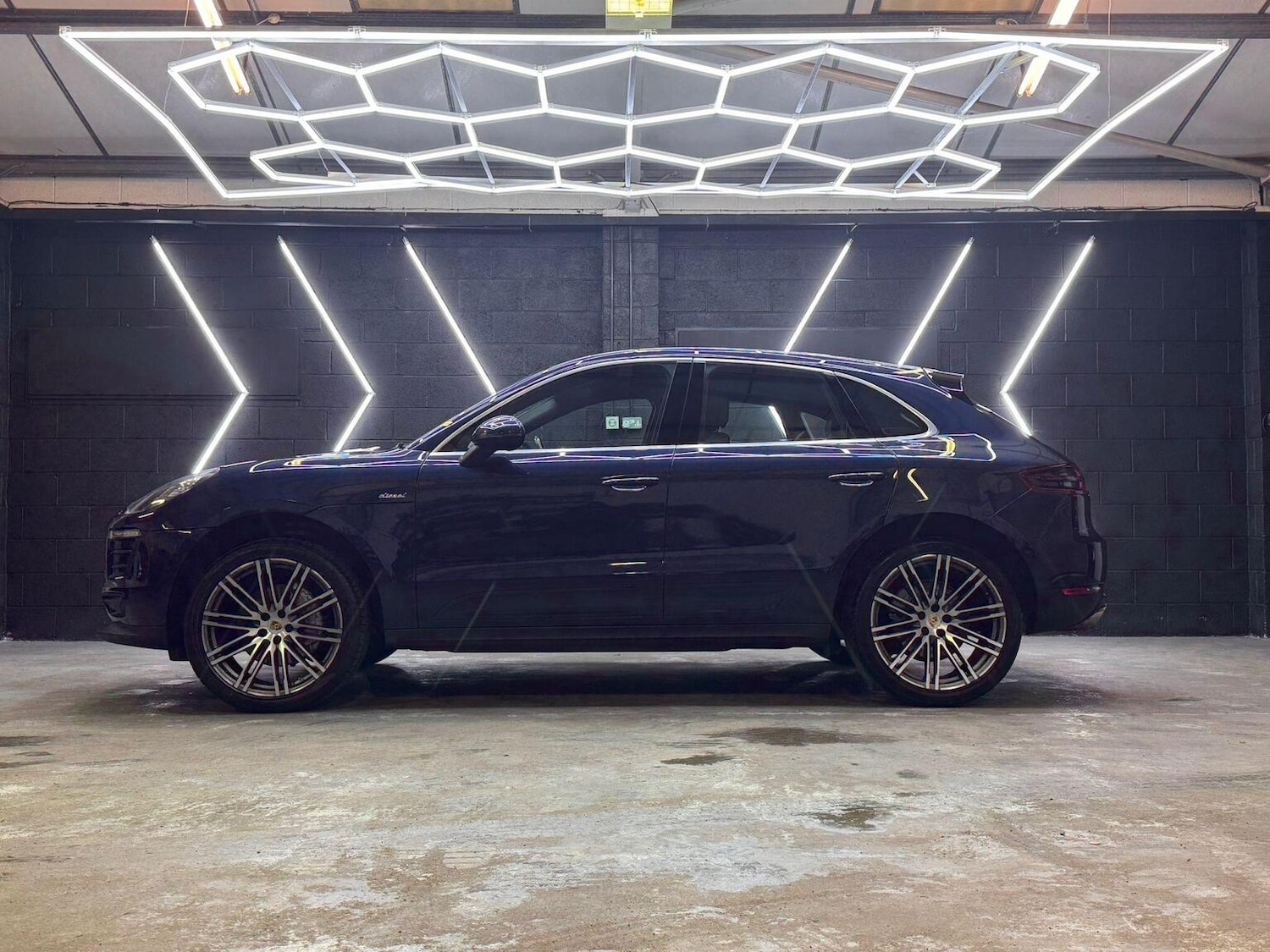 Used Porsche Macan 2015 for sale - 76982762: Photo 8