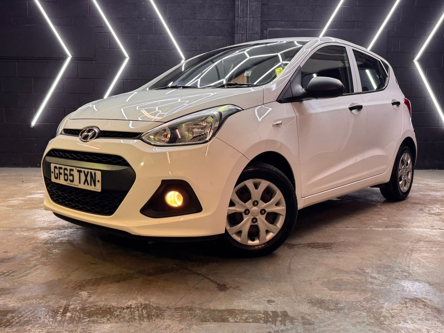 Used Hyundai i10 2015 for sale - 78182875: Photo 10