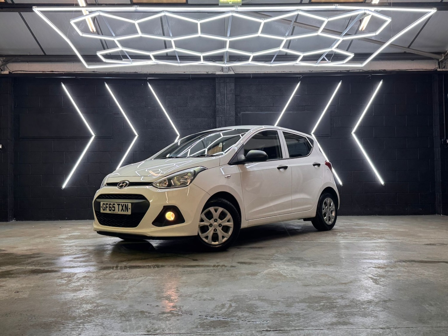 Used Hyundai i10 2015 for sale - 78182875: Photo 11
