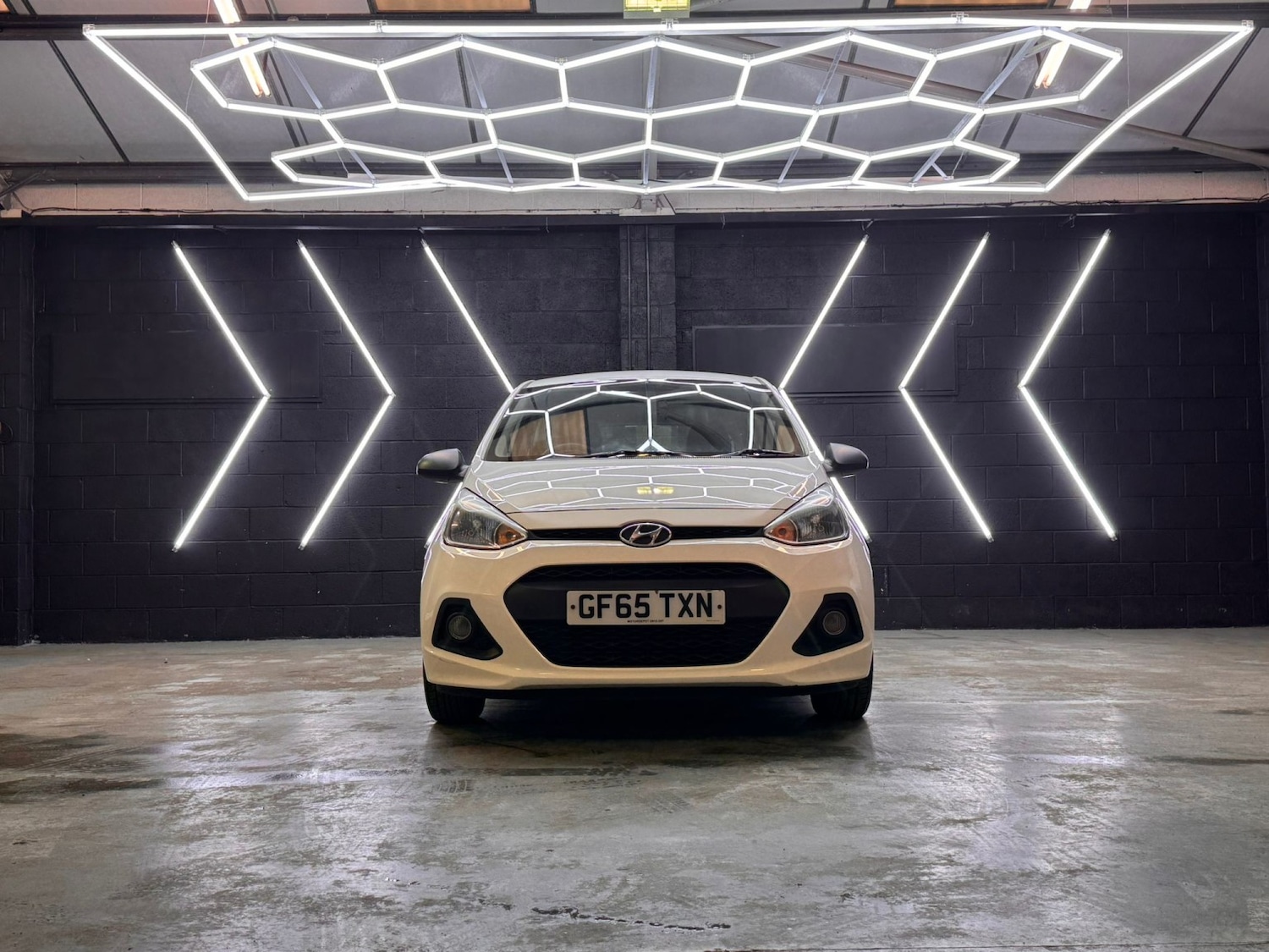 Used Hyundai i10 2015 for sale - 78182875: Photo 12