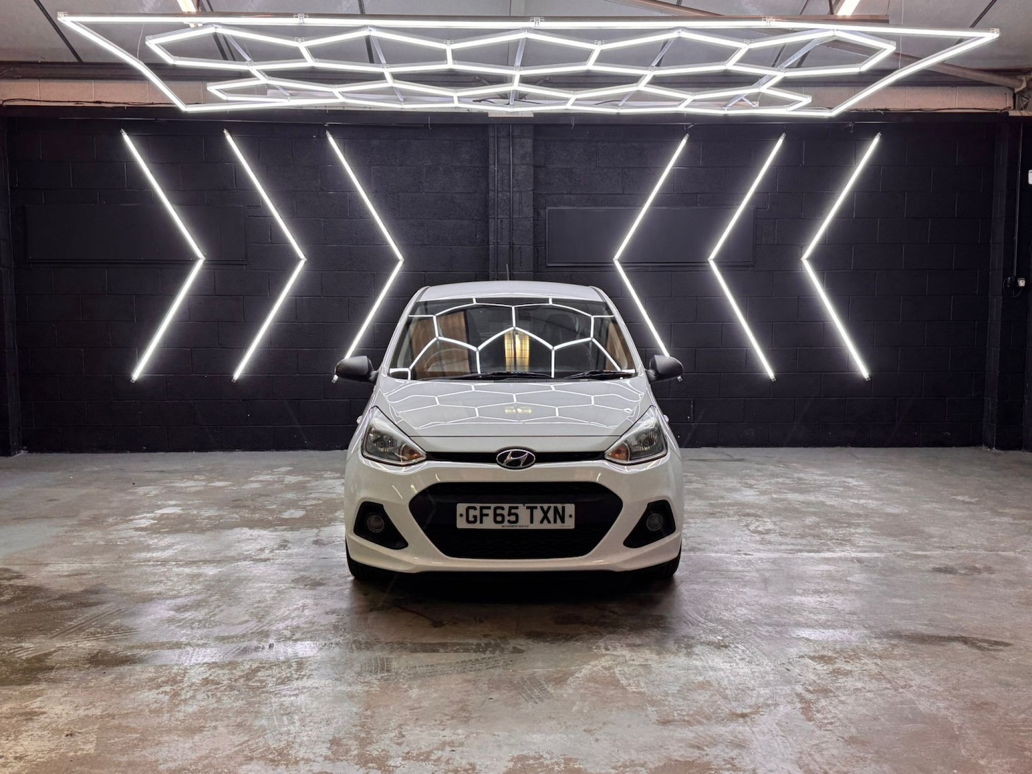 Used Hyundai i10 2015 for sale - 78182875: Photo 13