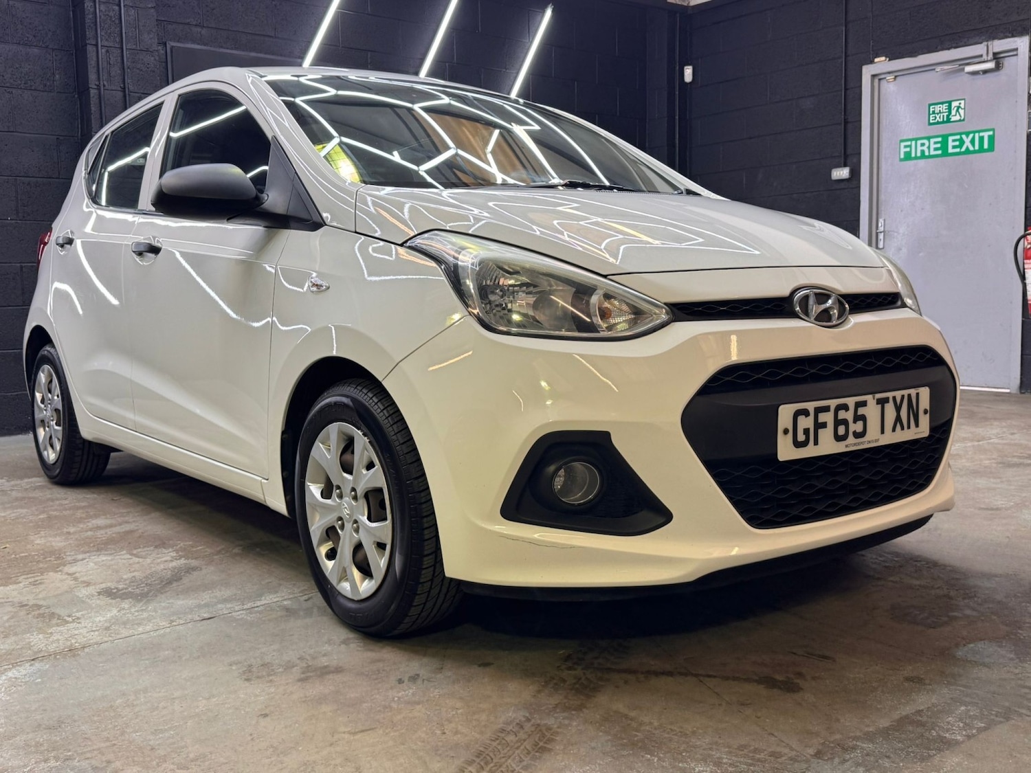 Used Hyundai i10 2015 for sale - 78182875: Photo 18