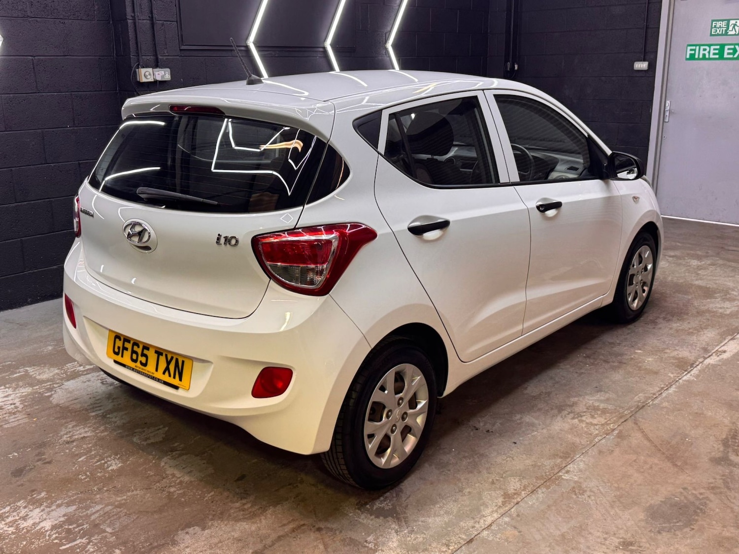 Used Hyundai i10 2015 for sale - 78182875: Photo 23