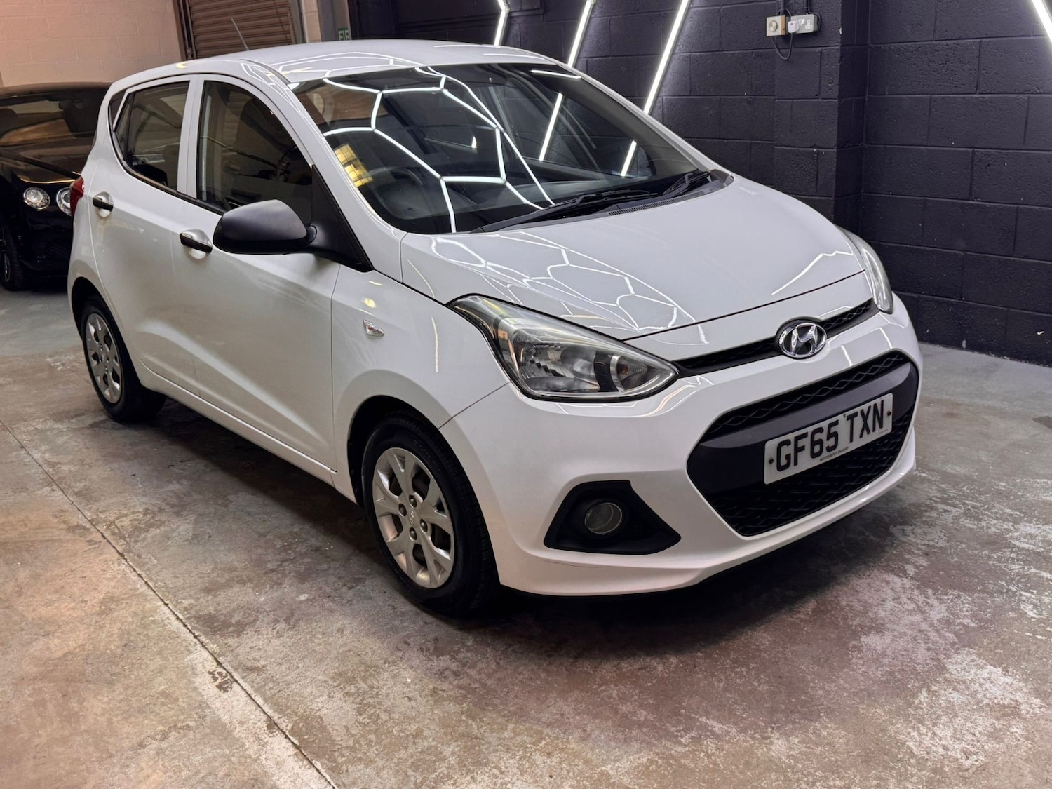 Used Hyundai i10 2015 for sale - 78182875: Photo 28