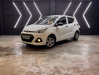 Used Hyundai i10 2015 for sale - 78182875: Photo