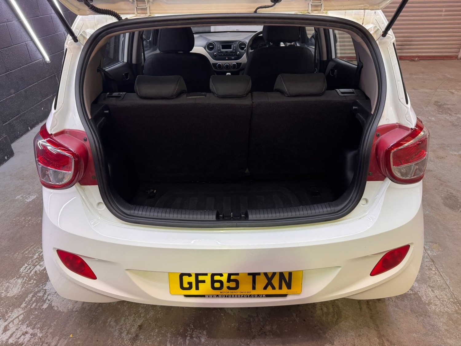 Used Hyundai i10 2015 for sale - 78182875: Photo 42