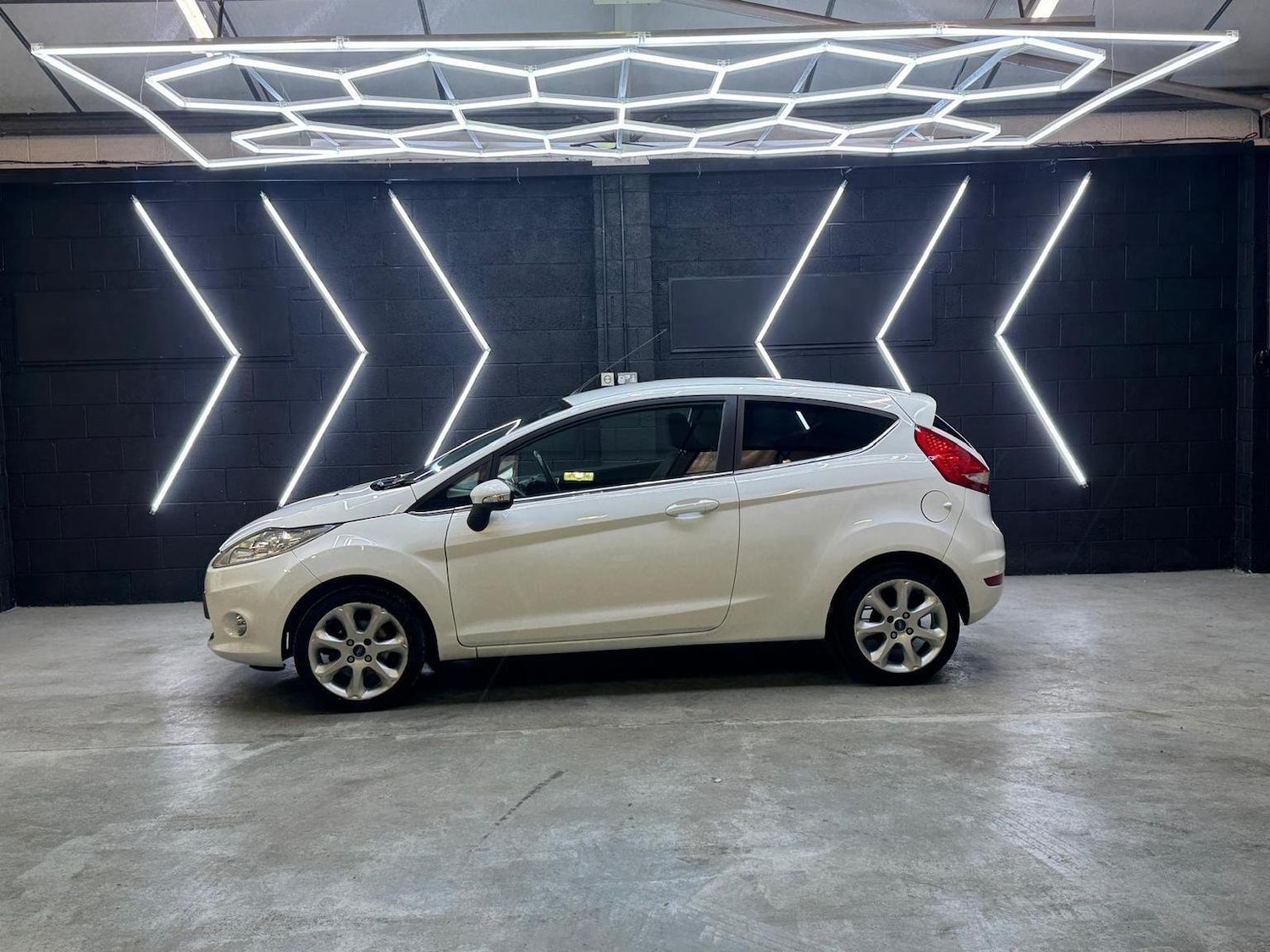 Used Ford Fiesta 2012 for sale - 76793396: Photo 7