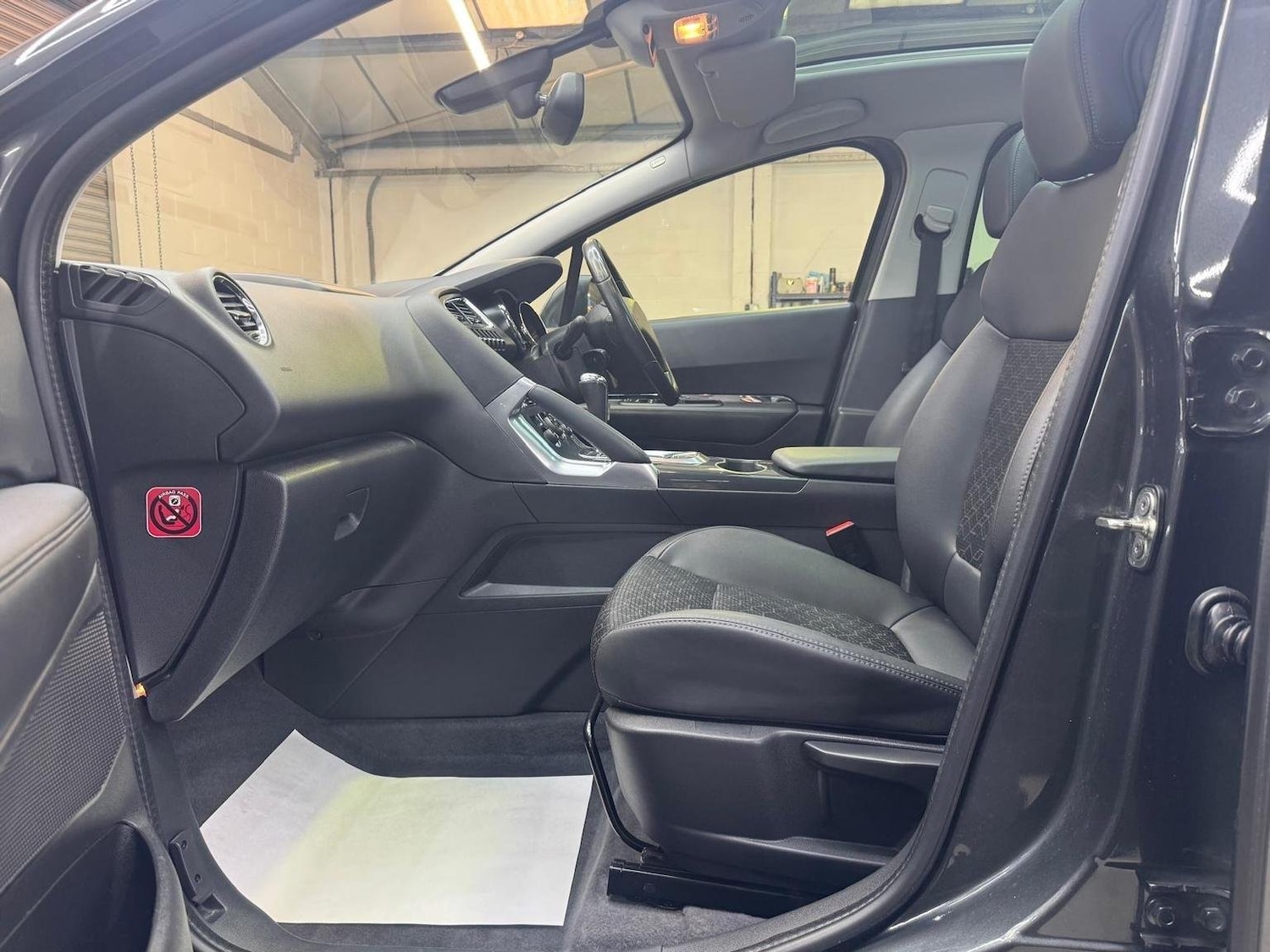 Used Peugeot 3008 2015 for sale - 76793395: Photo 39