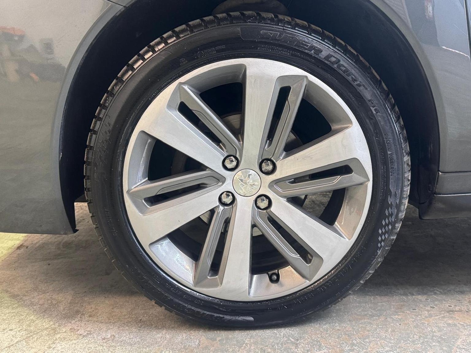 Used Peugeot 3008 2015 for sale - 76793395: Photo 51