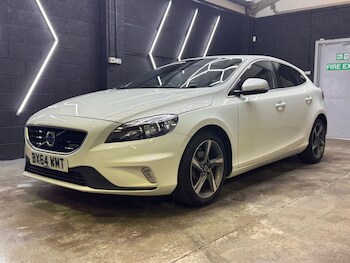 Used Volvo V40 2014 for sale - 78285451: Photo