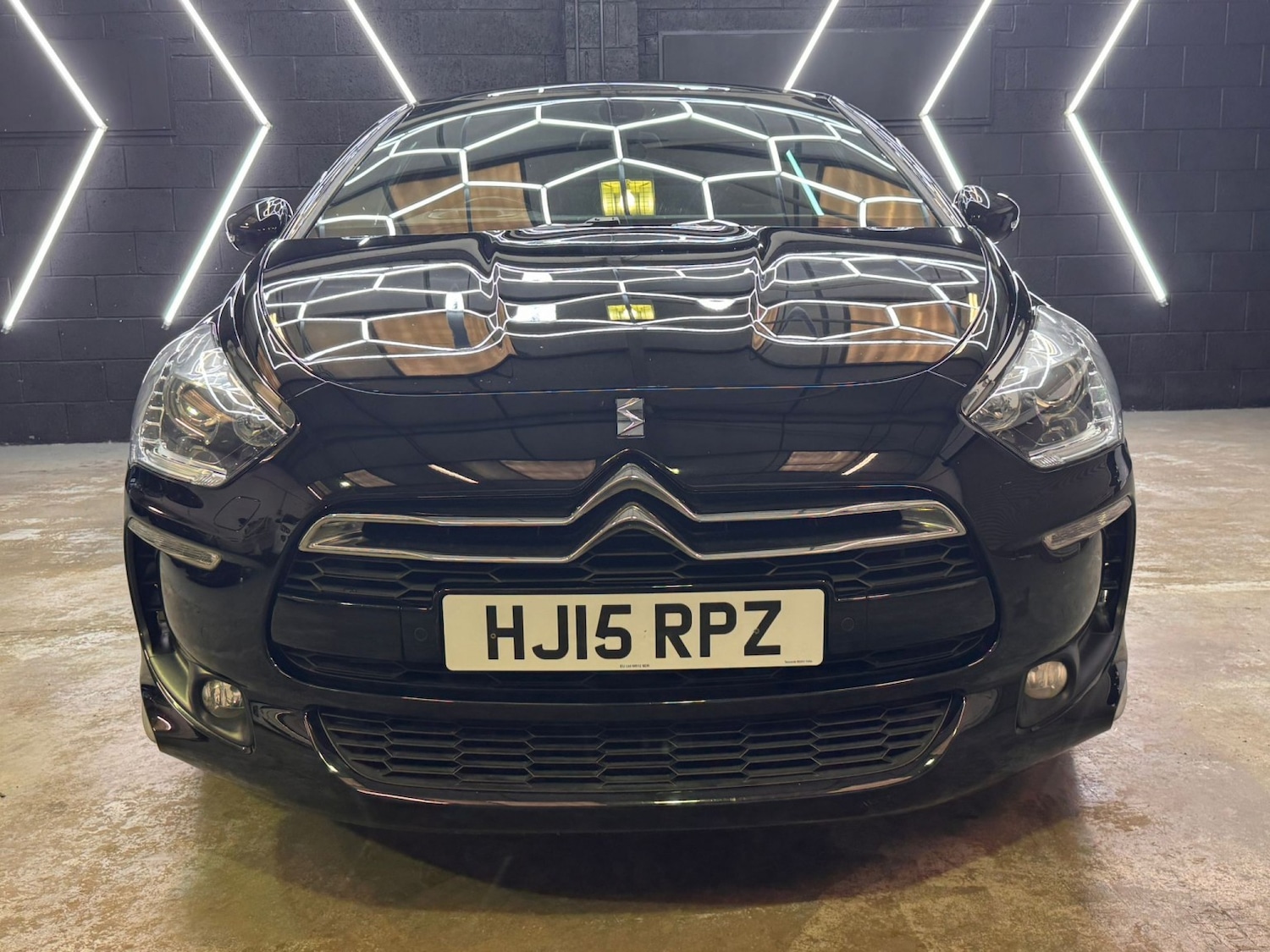 Used Citroen DS5 2015 for sale - 77830119: Photo 18
