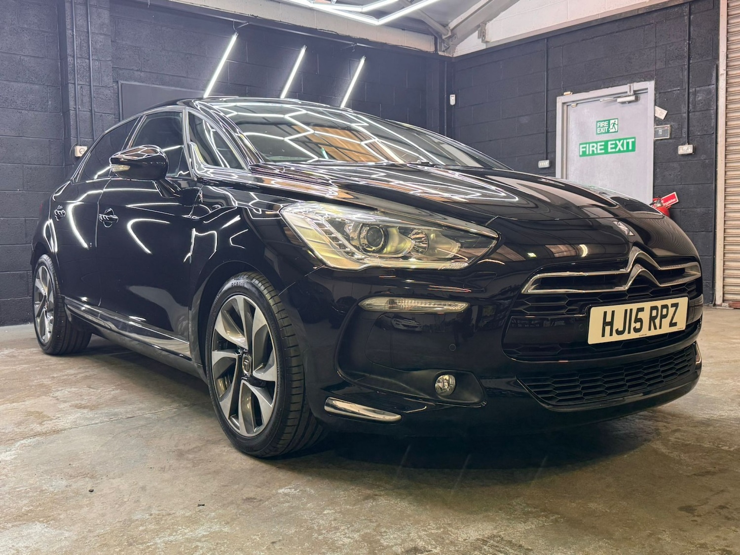 Used Citroen DS5 2015 for sale - 77830119: Photo 20