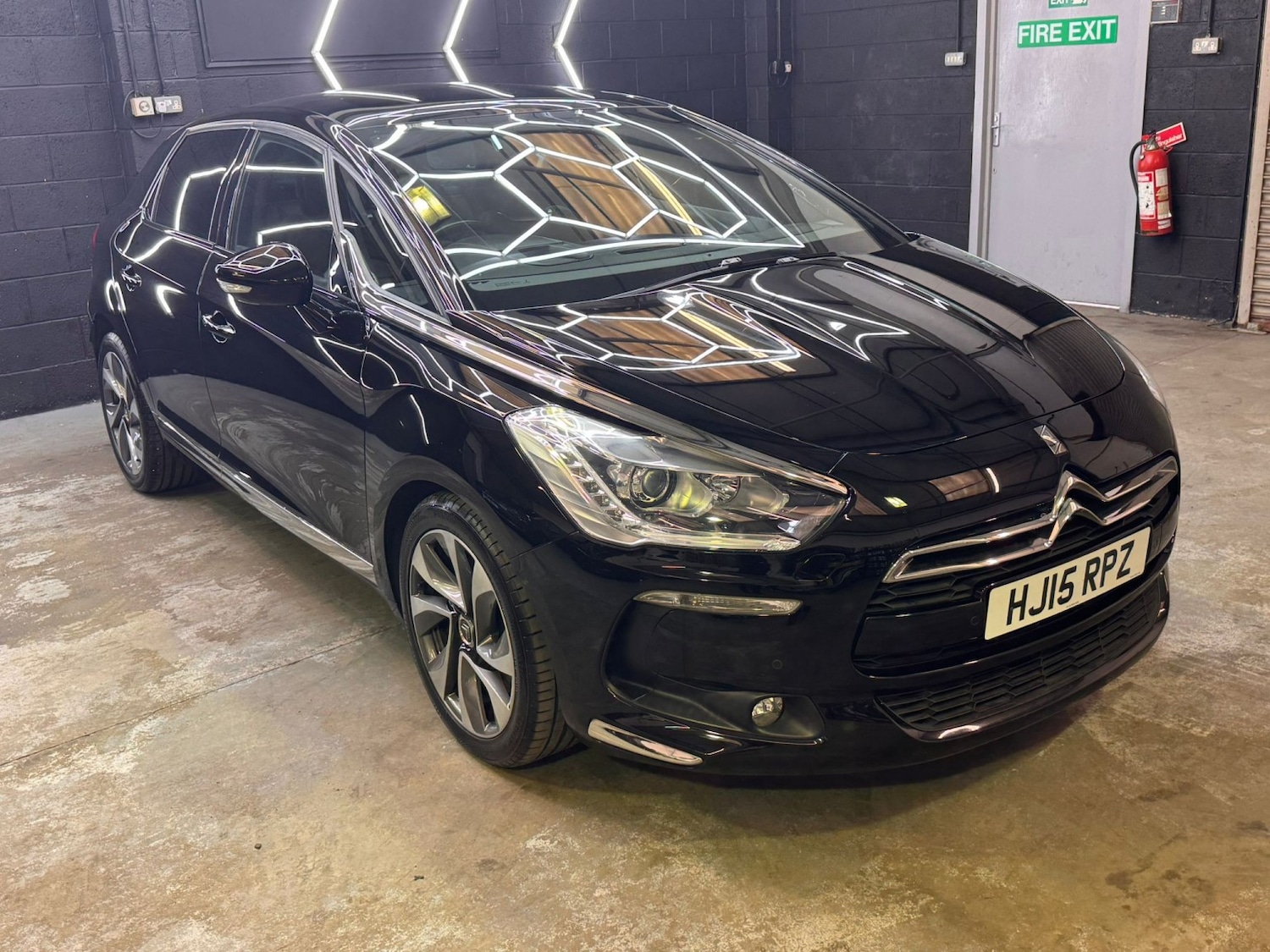 Used Citroen DS5 2015 for sale - 77830119: Photo 23