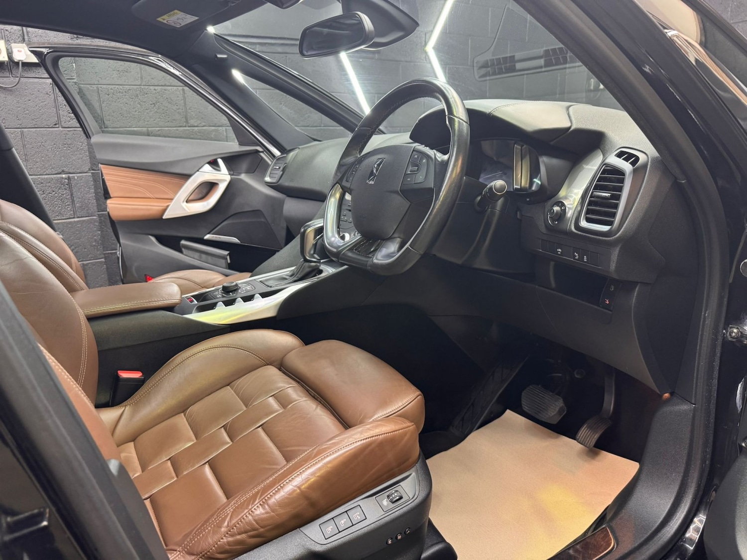 Used Citroen DS5 2015 for sale - 77830119: Photo 33