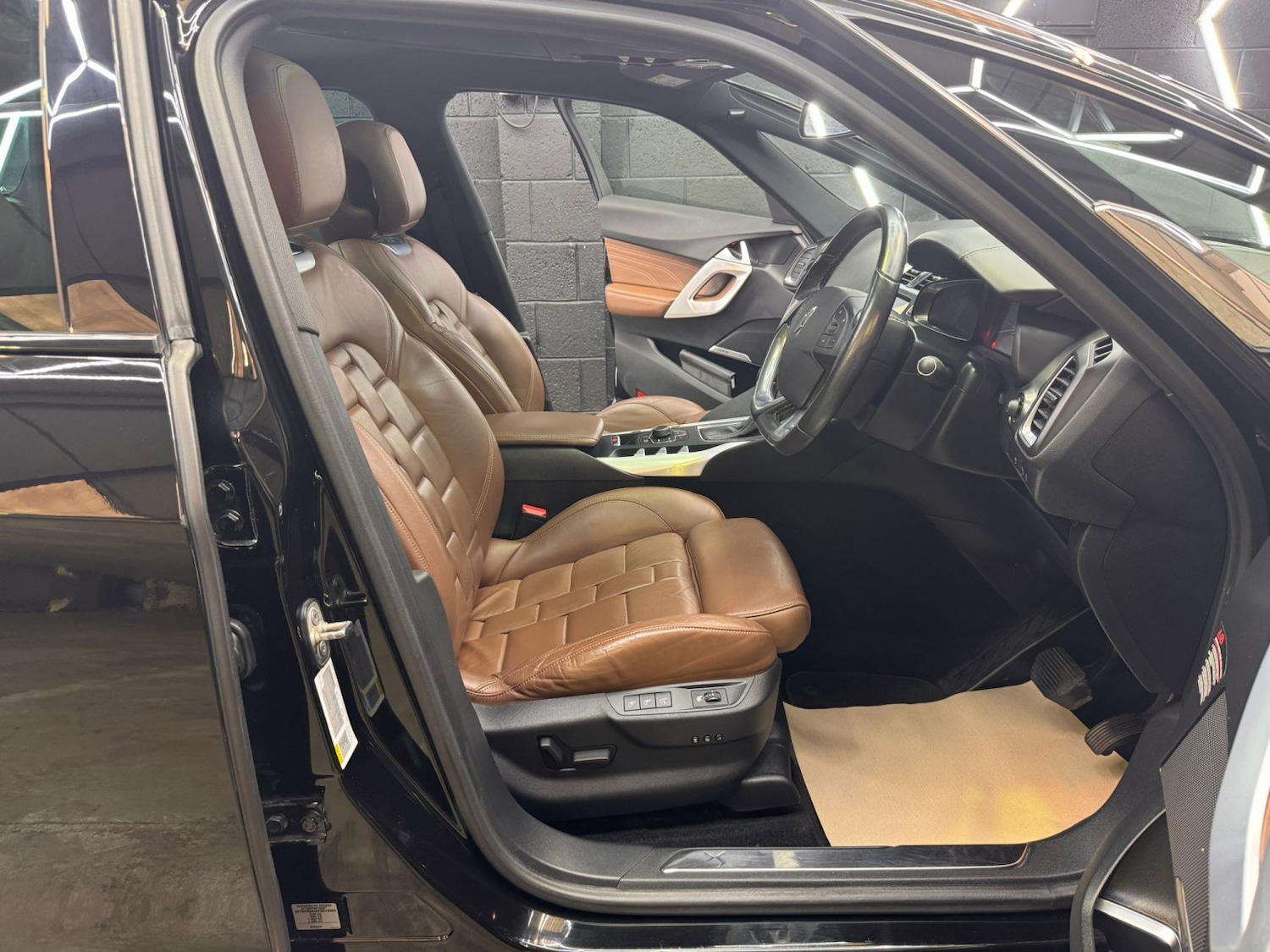 Used Citroen DS5 2015 for sale - 77830119: Photo 34