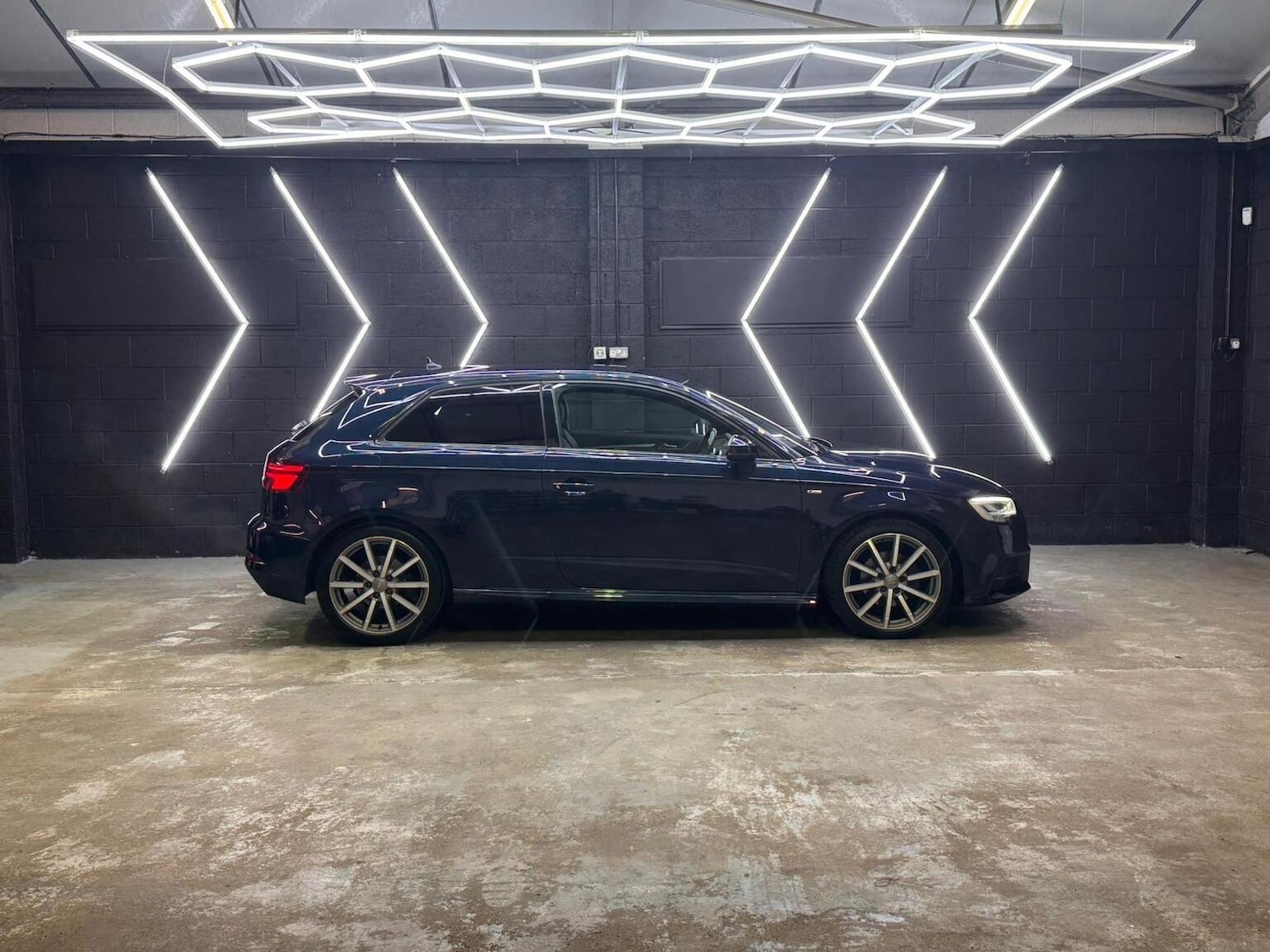 Used Audi A3 2017 for sale - 77438357: Photo 29