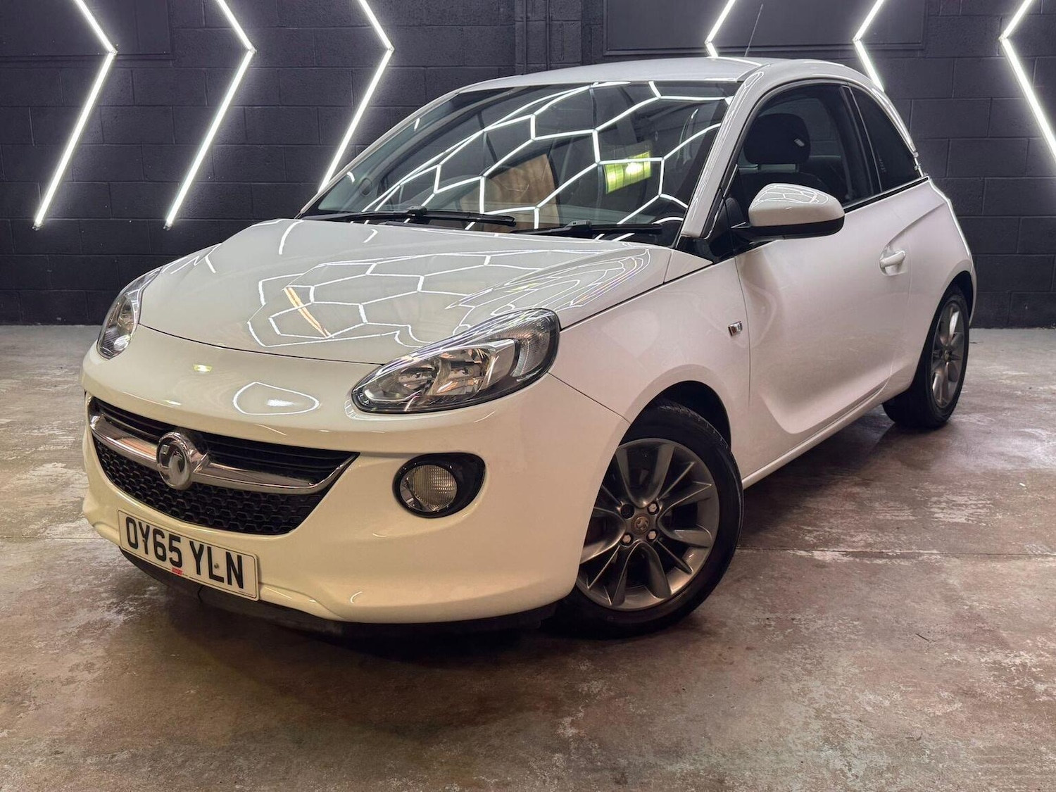Used Vauxhall ADAM 2015 for sale - 77423419: Photo 15