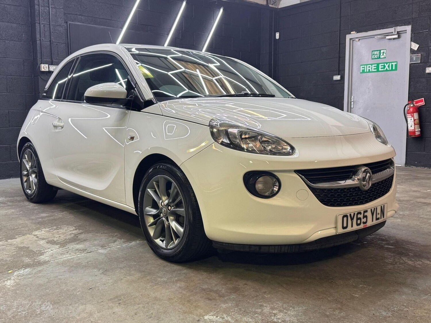 Used Vauxhall ADAM 2015 for sale - 77423419: Photo 23